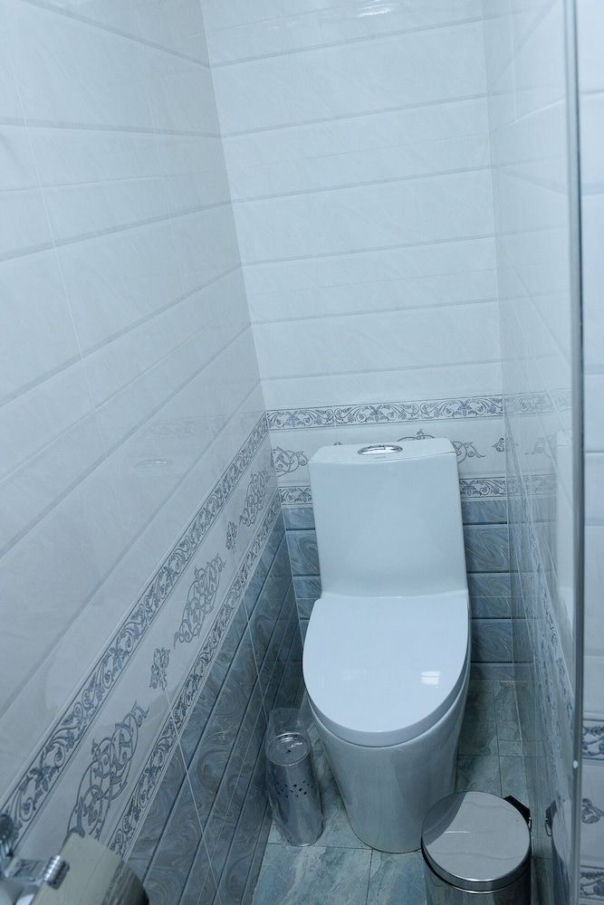 Old Radio Basic Double Room 3