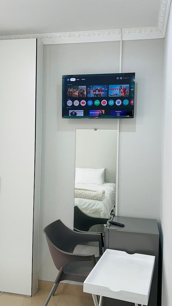 P Wake Luna Guesthouse Comfort Double Room, Non Smoking, Housekeeping 6