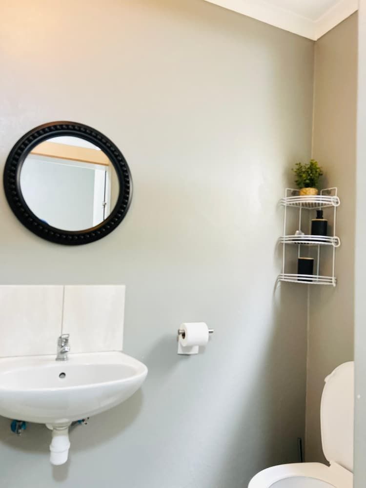 P Wake Luna Guesthouse Comfort Apartment 4