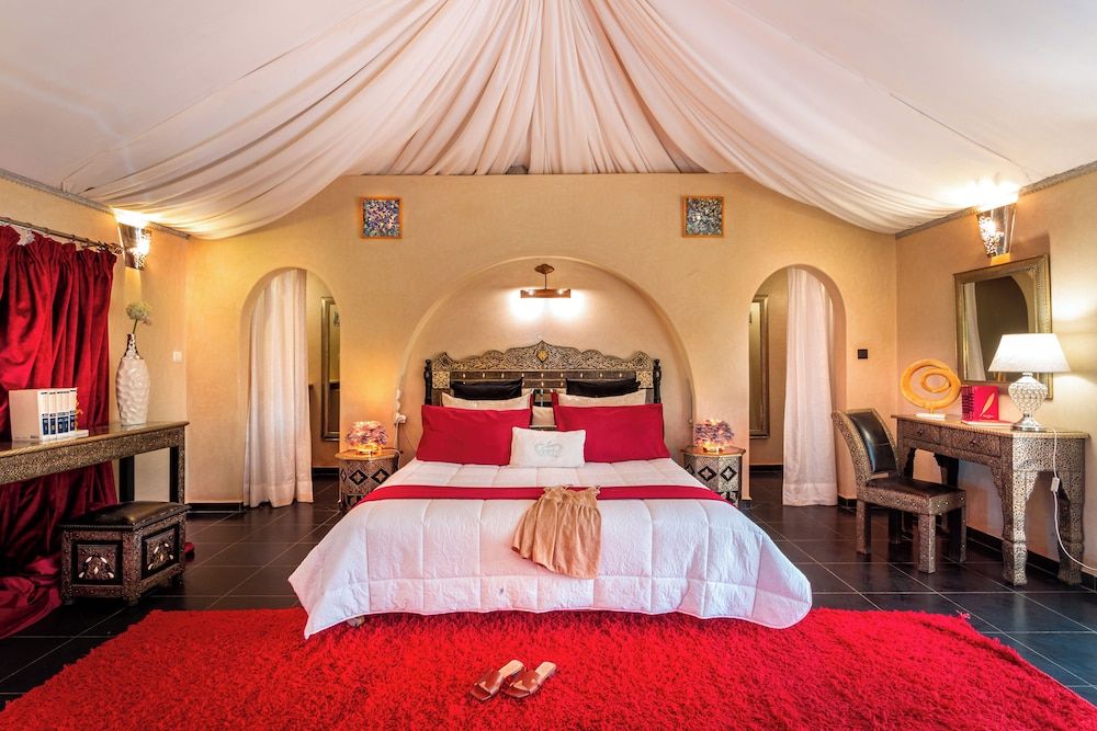 Les Jardins D'Issil Maison d'Hôtes Presidential Suite