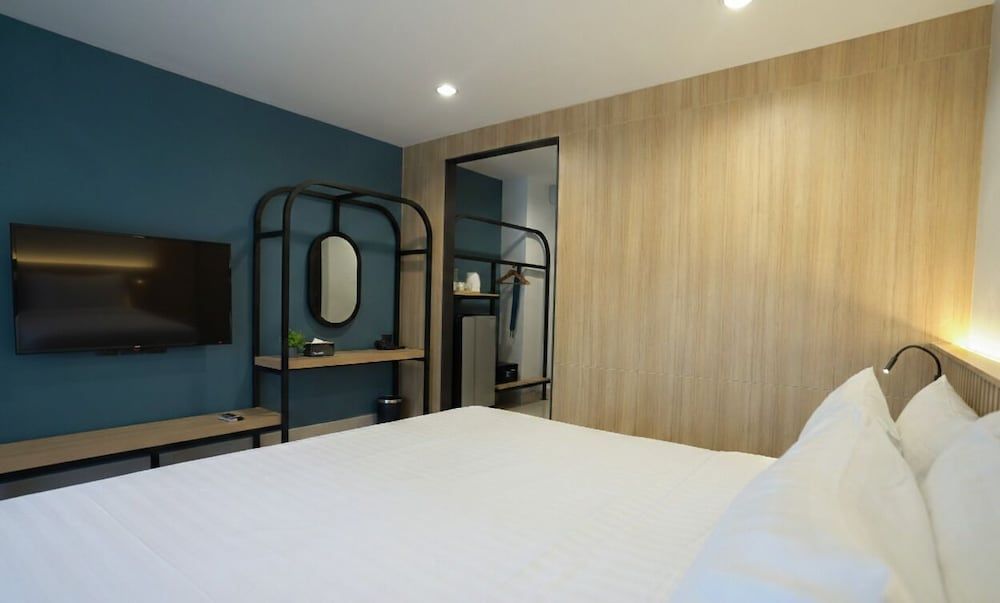 Manditel North Pattaya Deluxe Double Room 3