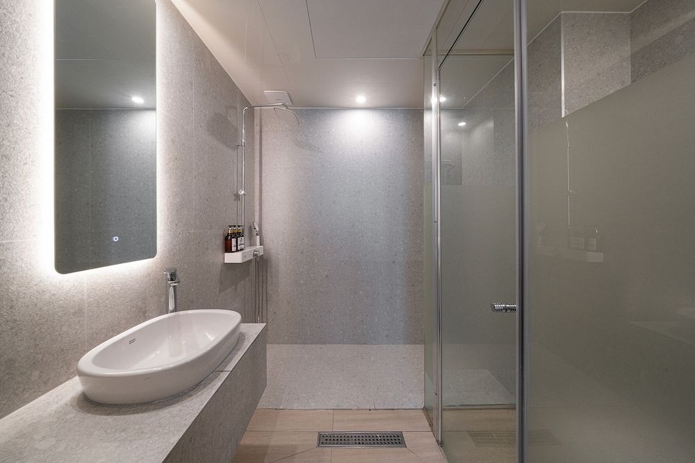 Incheon Brown-Dot Hotel Standard Double Room 4