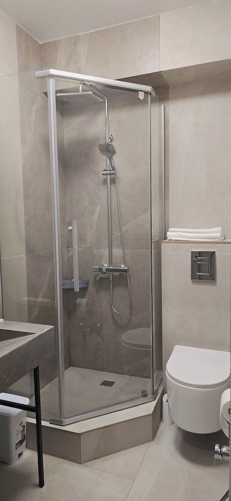 Naya Hotel Double Room, City View 24