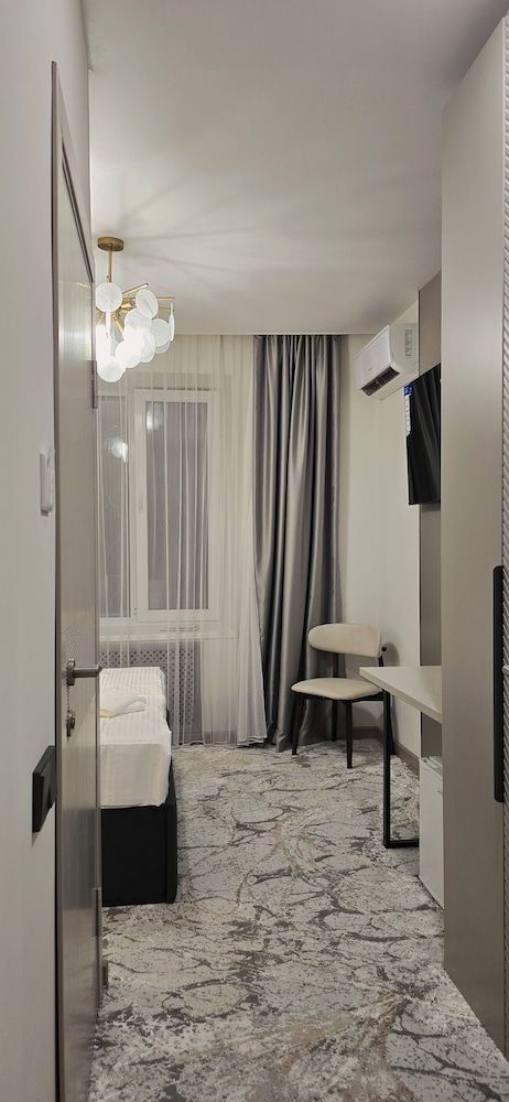 Naya Hotel Double Room, City View 36