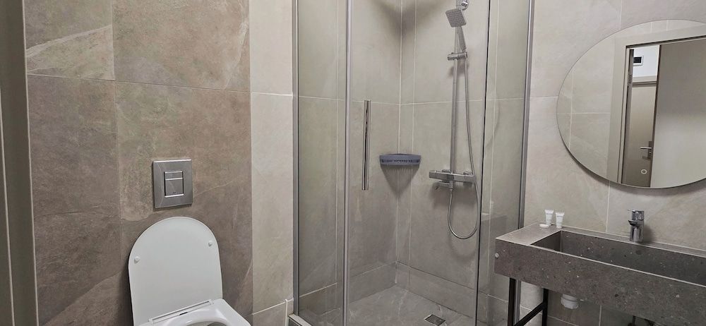 Naya Hotel Double Room, City View 29