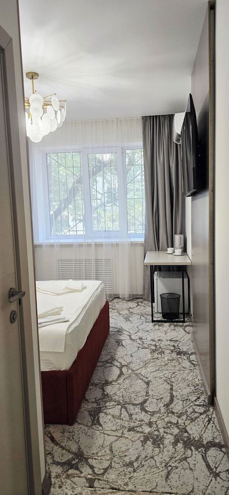 Naya Hotel Double Room, City View 41