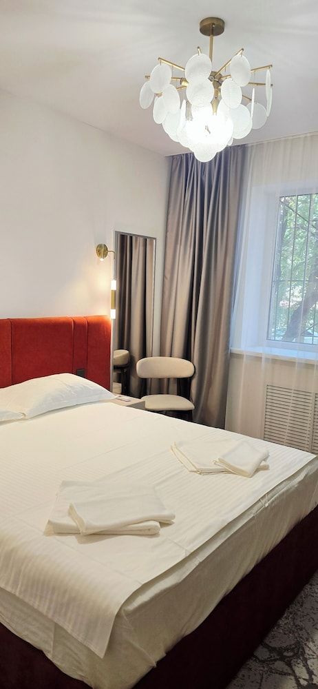 Naya Hotel Double Room, City View 11