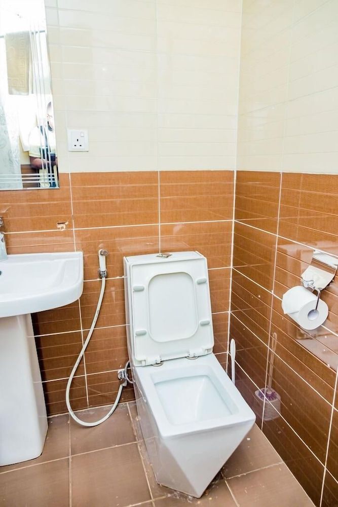 Cascadia Serviced Apartments Deluxe Studio, Balcony, City View 14