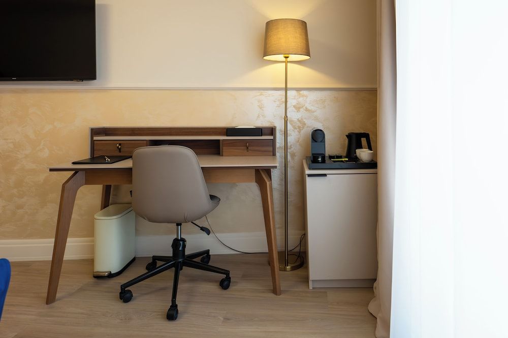 Le Blanc Cotroceni hotel Standard Double Room, River View 8