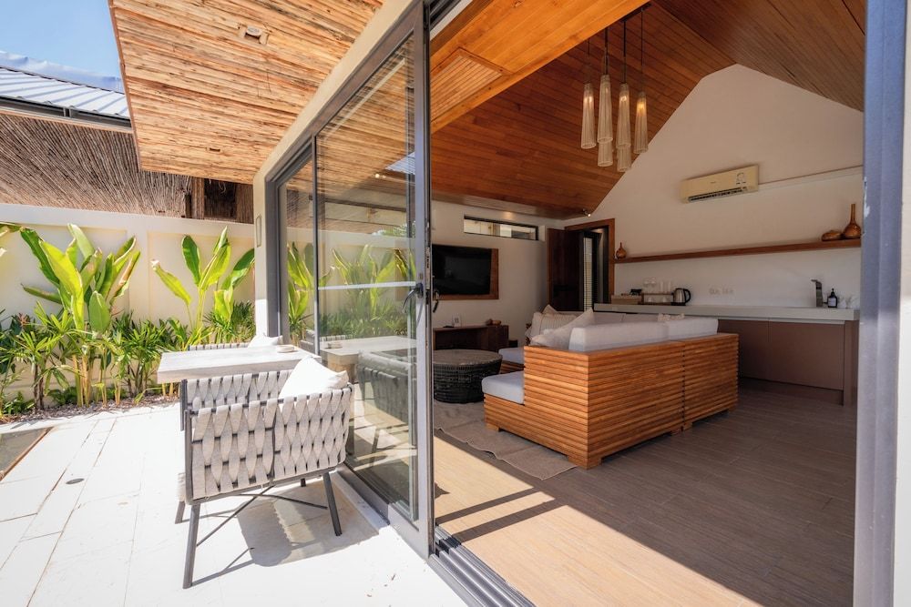 Zaya Beach Club & Resort Deluxe Villa 5