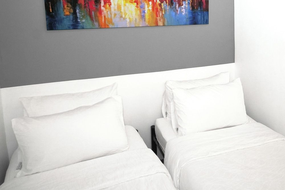 mySTAY BGC North Deluxe Twin Room