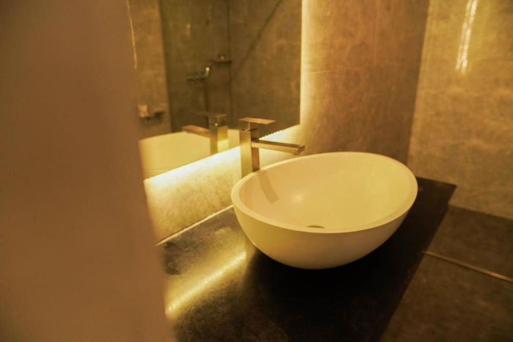 Dancenter Luxury Retreat Angeles City Deluxe Suite 4