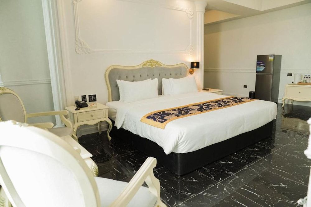 Dancenter Luxury Retreat Angeles City Deluxe Suite