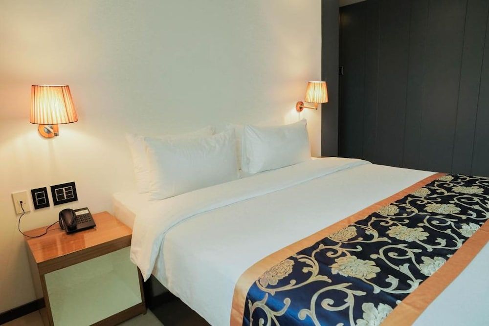 Dancenter Luxury Retreat Angeles City Deluxe Room, 2 Bedrooms 3