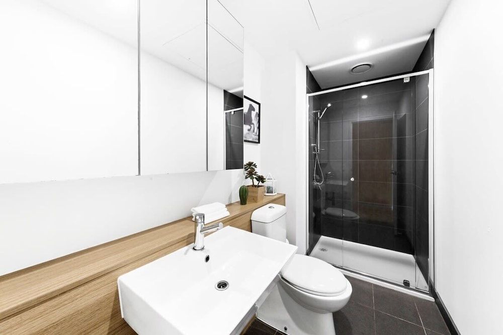 Spacious Southern Cross Stay, Cozy & Central Home Apartment (1 Bedroom) 4