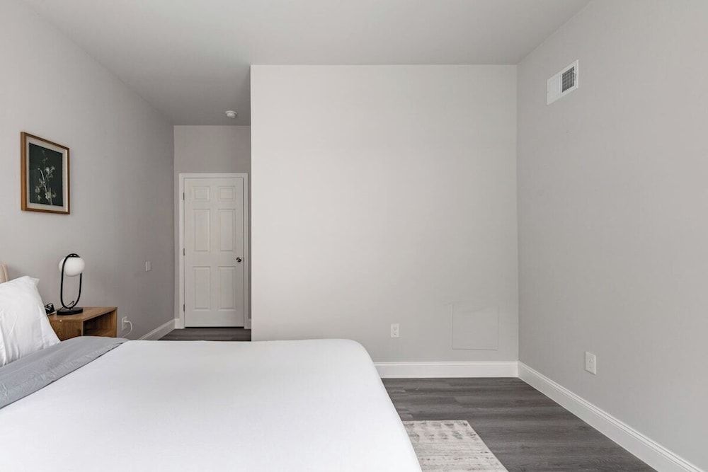 Chic & Cozy Philly Stay in City Center Apartment, 2 Bedrooms 4