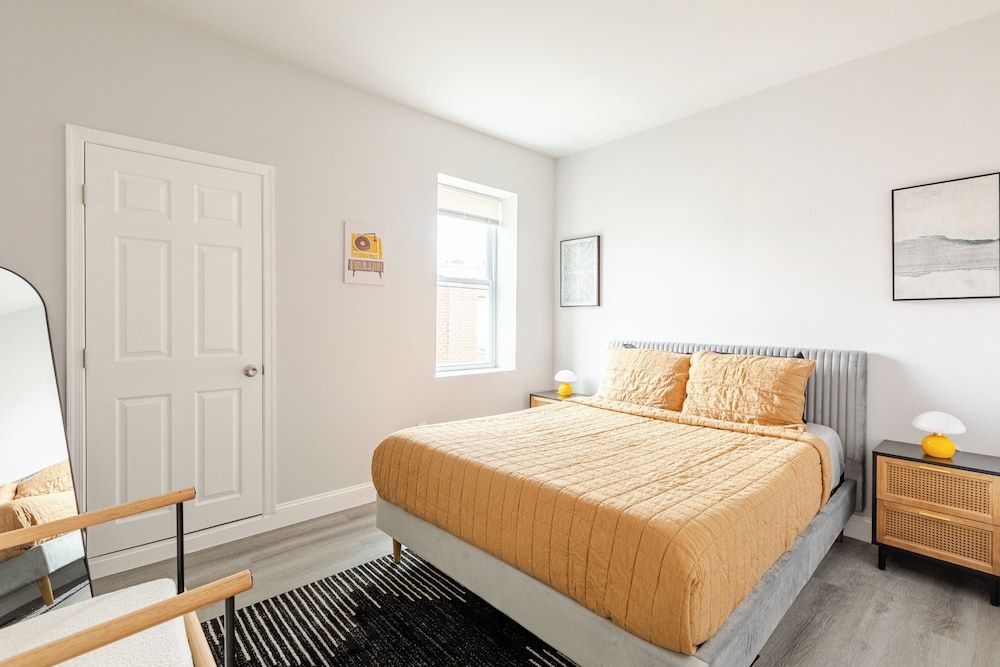 Chic & Cozy Philly Stay in City Center Apartment, 1 Bedroom