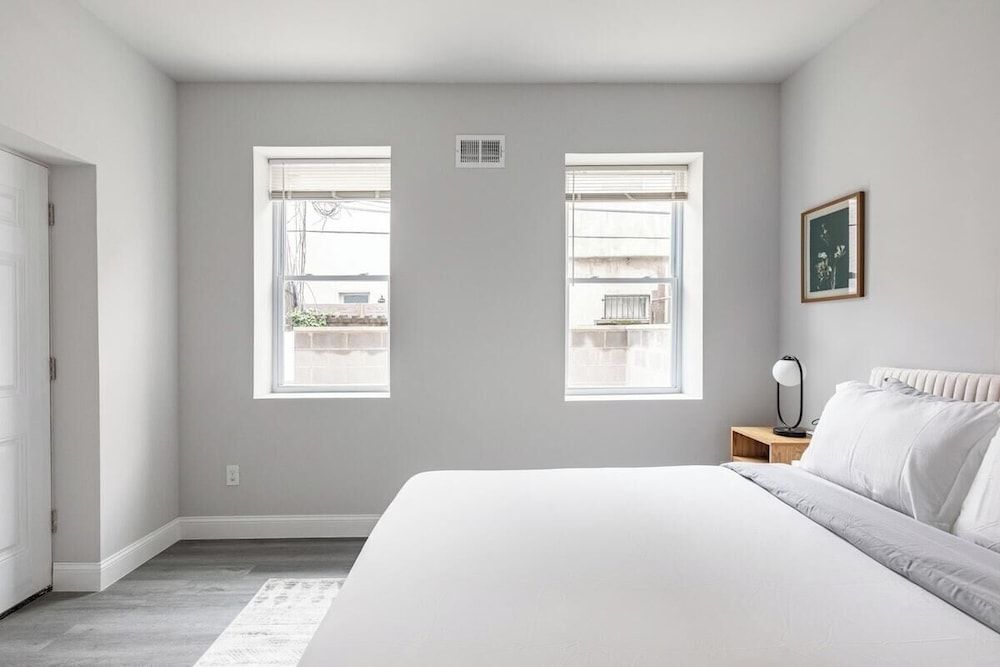 Chic & Cozy Philly Stay in City Center