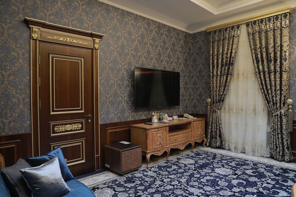 Golden Samarkand Luxury Suite 6
