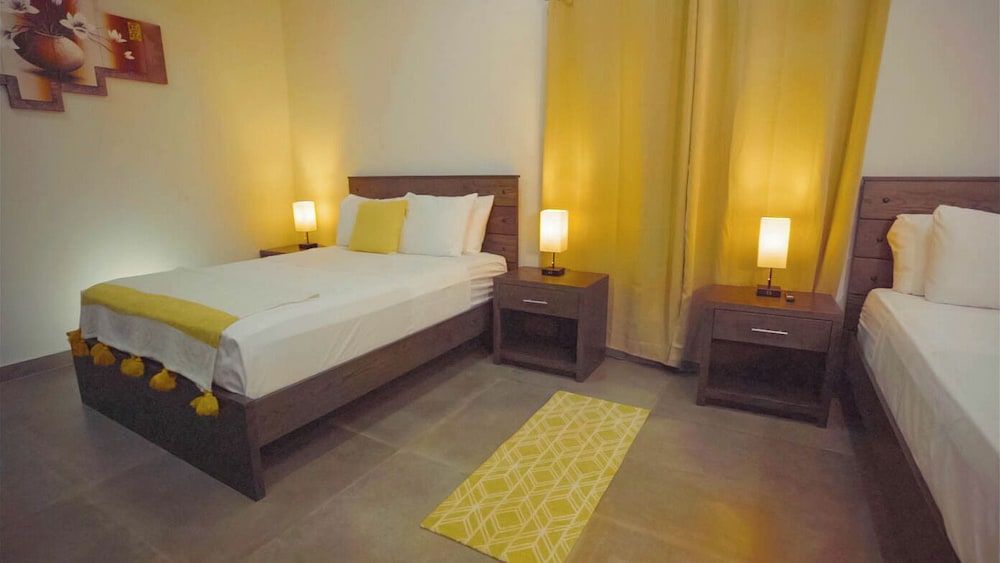 Roaring River Resort