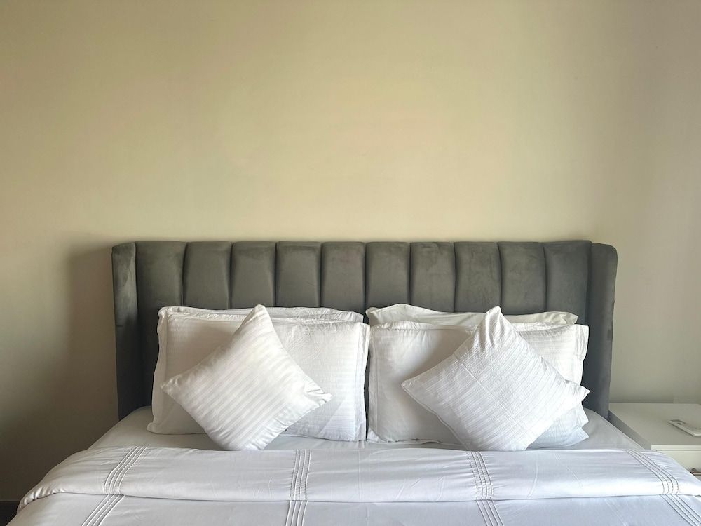 The Opus Luxury Residences Deluxe Apartment 10