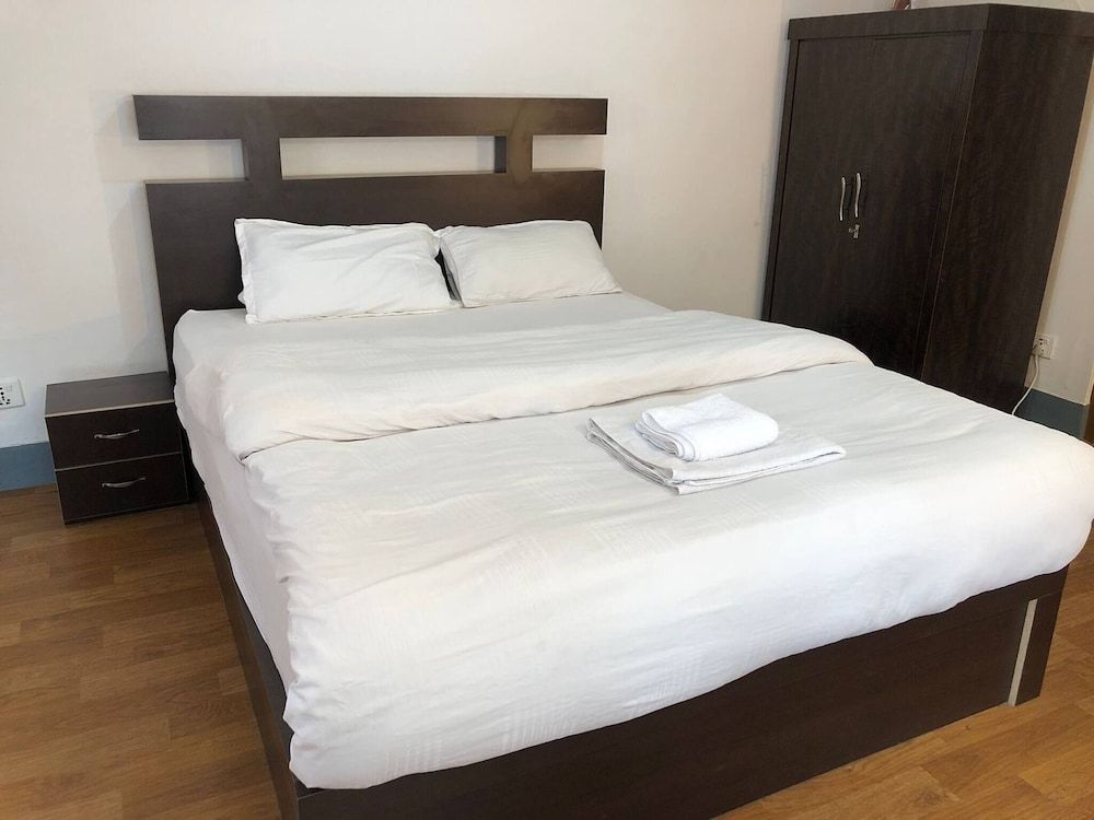 Everest Apartment 2bhk Thamel 5 min Walk 2nd Floor Apartment, 2 Bedrooms, Smoking, Balcony 11