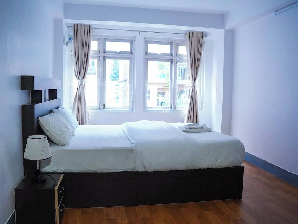 Everest Apartment 2bhk Thamel 5 min Walk 2nd Floor Apartment, 2 Bedrooms, Smoking, Balcony 19