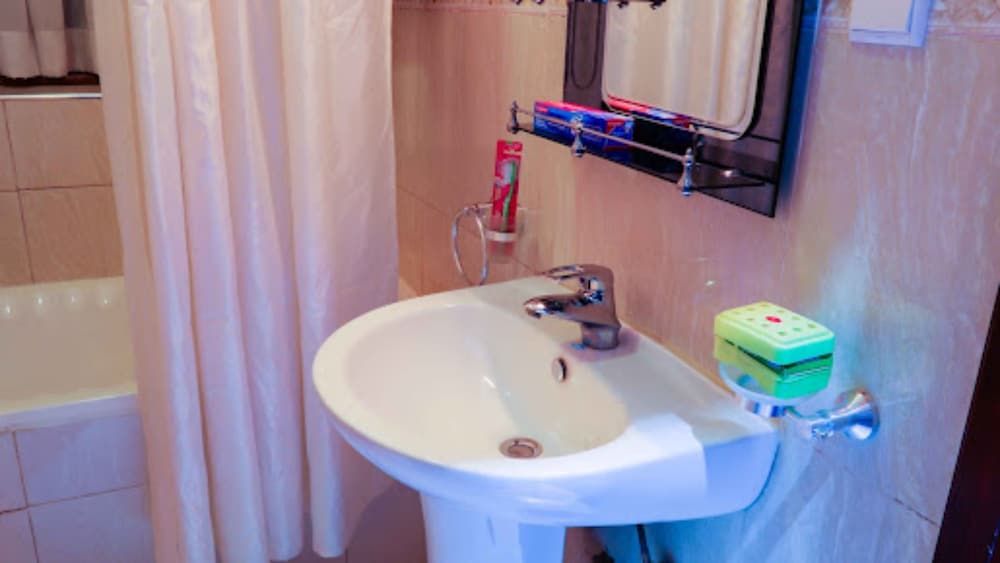 White Stone Apartment KIMIHURURA Apartment 4