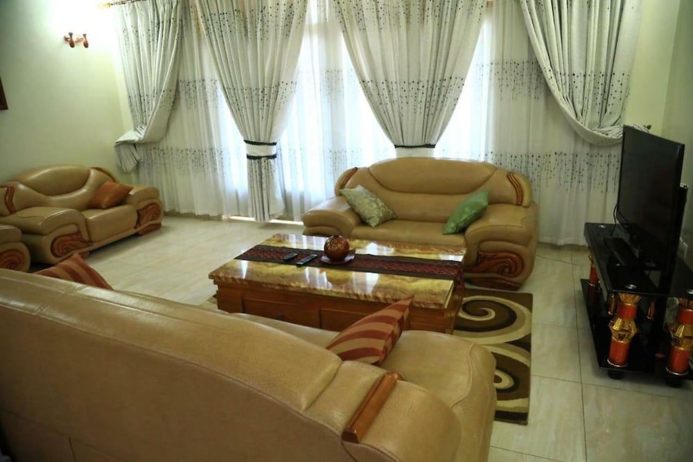 White Stone Apartment KIMIHURURA Apartment 5