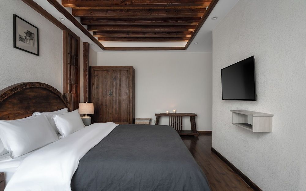 Lijing Gemmer Hotel Comfort Double Room, Garden View 8