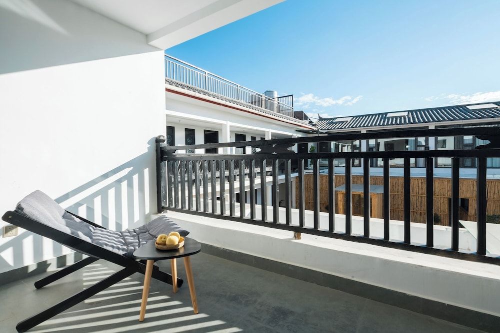 Lijing Gemmer Hotel Superior Duplex, Balcony, Mountain View 6