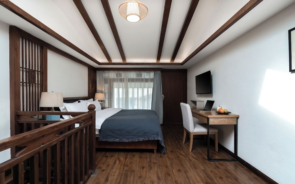 Lijing Gemmer Hotel Superior Duplex, Balcony, Mountain View 2