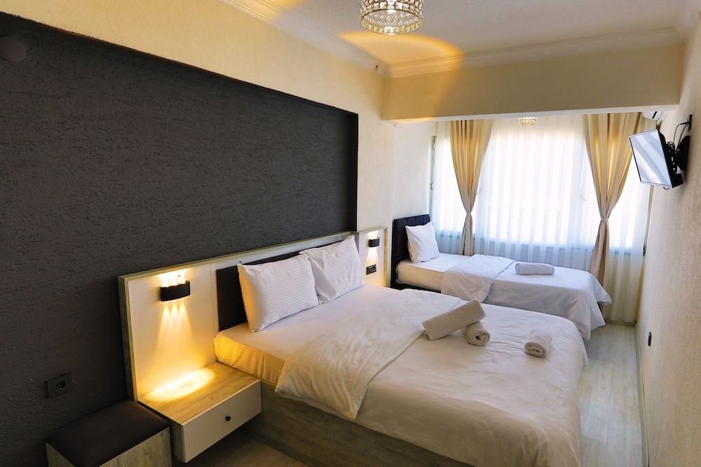 Ephesus Nobel Otel Economy Triple Room