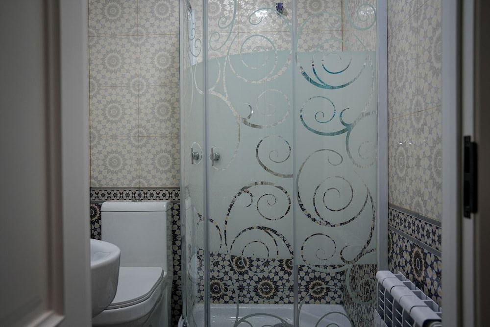 Learmara Guest House Economy Double Room 3