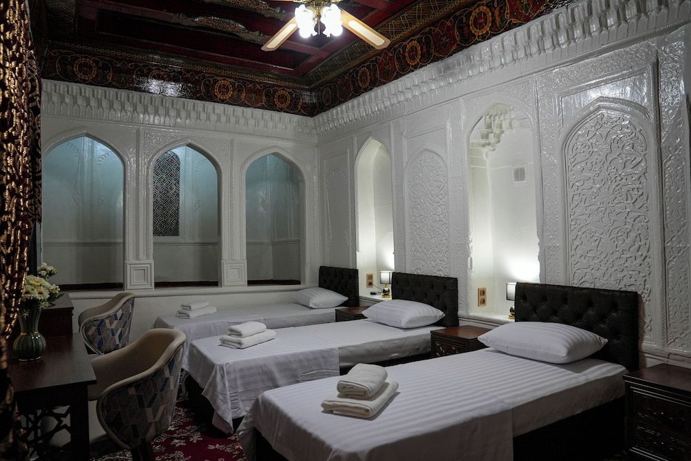 Learmara Guest House Classic Triple Room 5