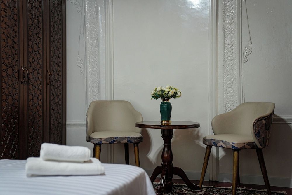 Learmara Guest House Classic Triple Room 12