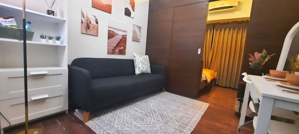 Air Residences-Contemporary Scandi w/Skyline view Comfort Condo, 1 Bedroom, Kitchen, City View 8