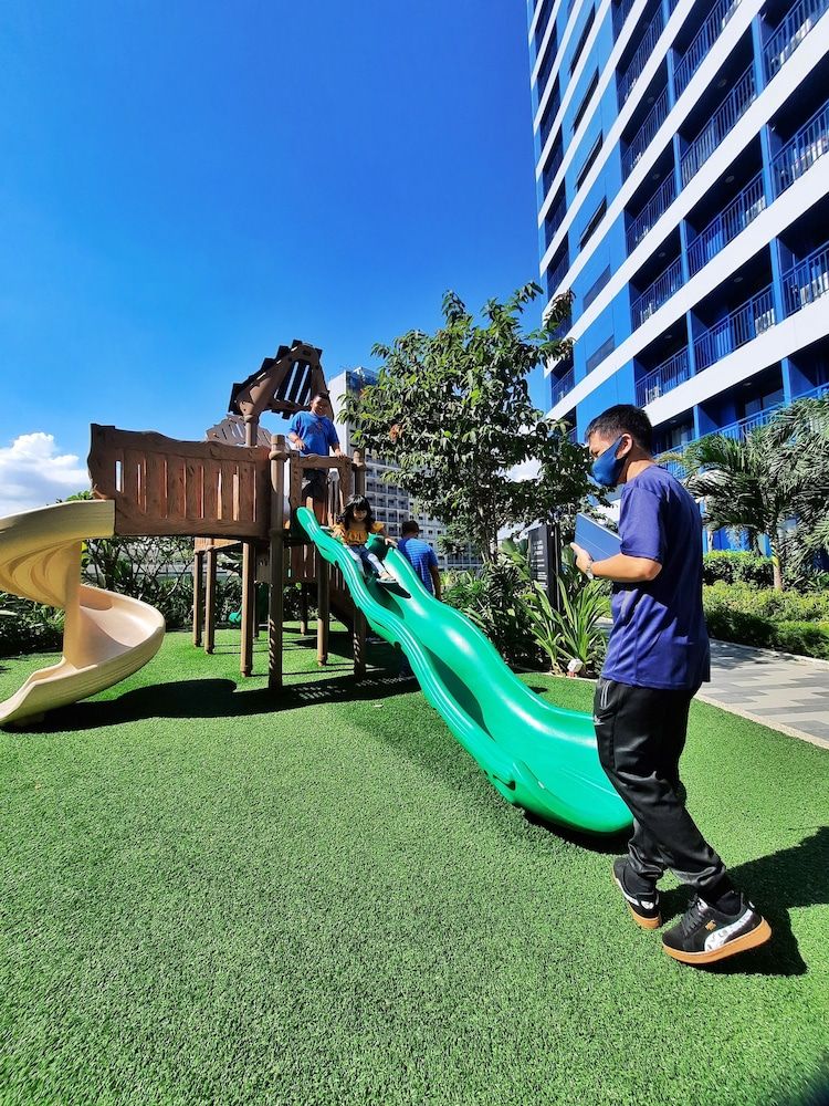 Children's play area - outdoor