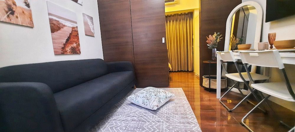 Air Residences-Contemporary Scandi w/Skyline view Comfort Condo, 1 Bedroom, Kitchen, City View 4