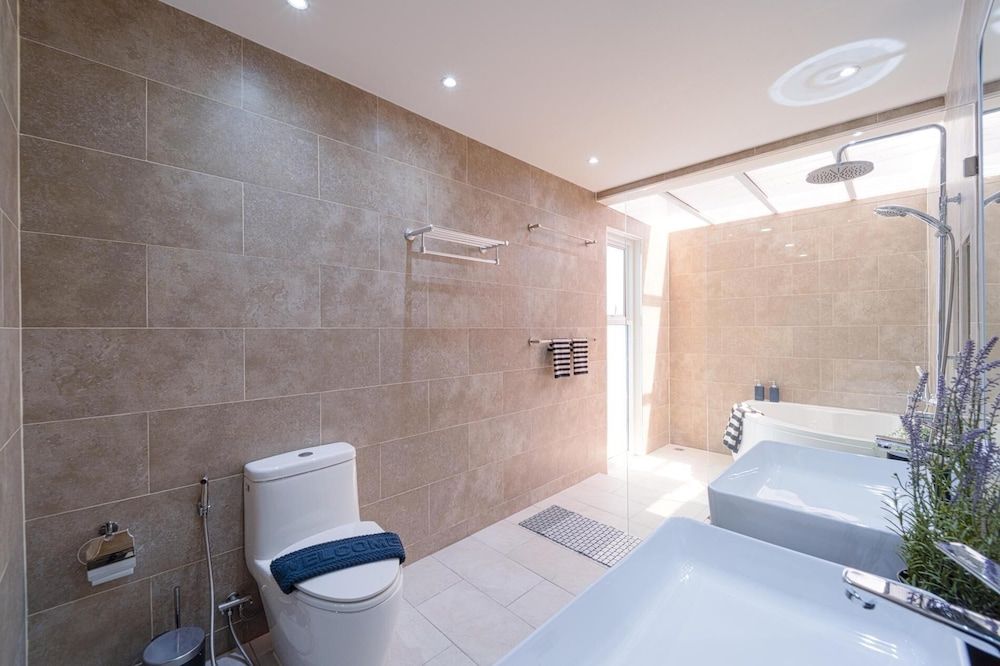 Modern Villa 3BR - Great Location KL3 Villa, 3 Bedrooms, Private Pool, Pool View 8