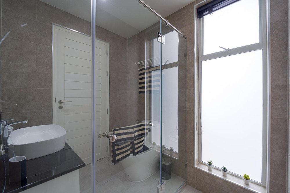Modern Villa 3BR - Great Location KL3 Villa, 3 Bedrooms, Private Pool, Pool View 6