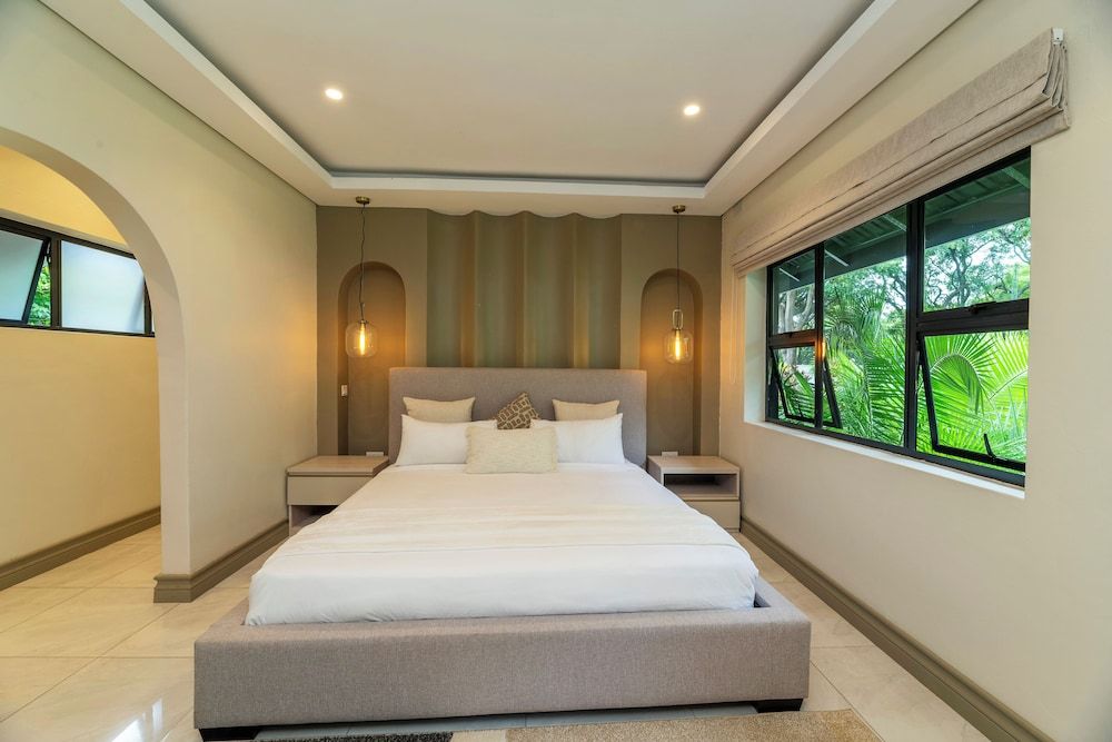 The Manor House Deluxe Double Room, 1 King Bed, Private Bathroom, Garden View 3