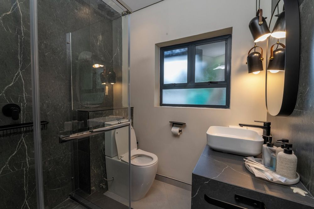 The Manor House Deluxe Double Room, 1 King Bed, Private Bathroom, Garden View 17