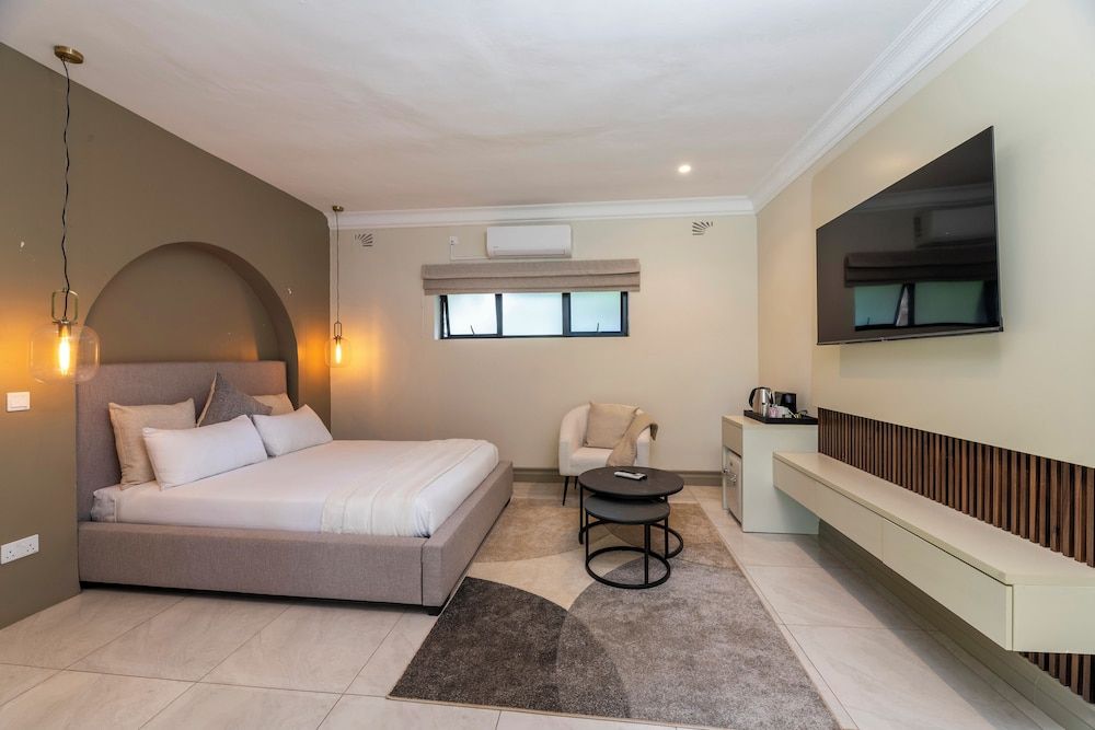 The Manor House Deluxe Double Room, 1 King Bed, Private Bathroom, Garden View 25