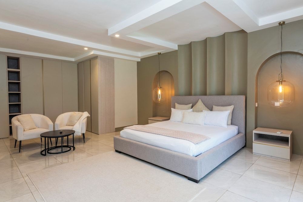 The Manor House Deluxe Double Room, 1 King Bed, Air conditioning, Garden View