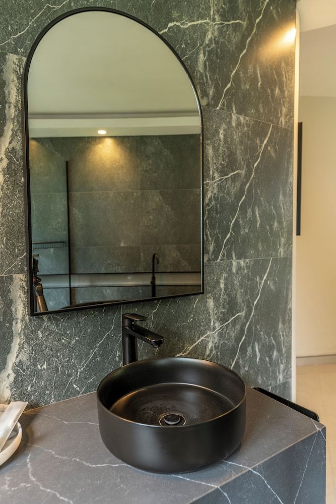 The Manor House Deluxe Double Room, 1 King Bed, Private Bathroom, Garden View 23