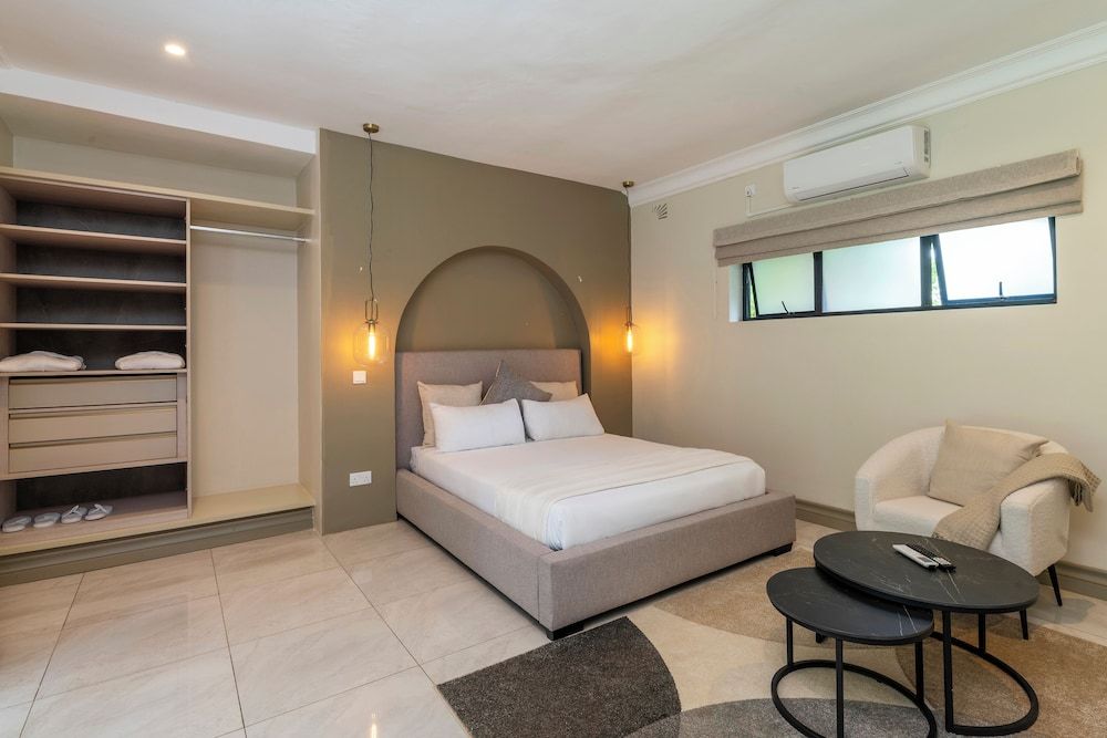 The Manor House Deluxe Double Room, 1 King Bed, Private Bathroom, Garden View 7