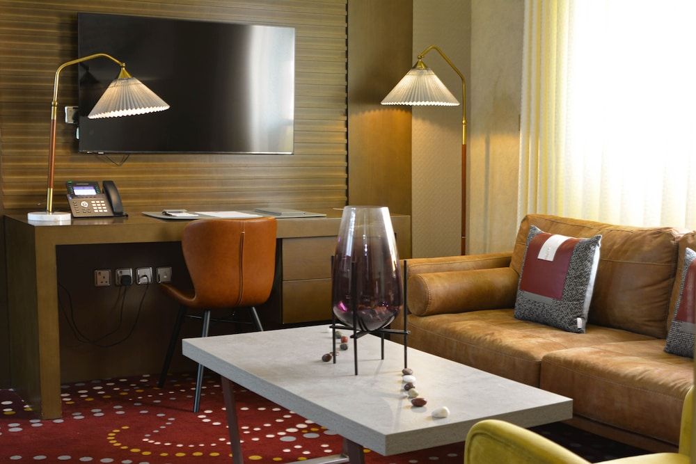 Redwaves Hotel Family Suite 13