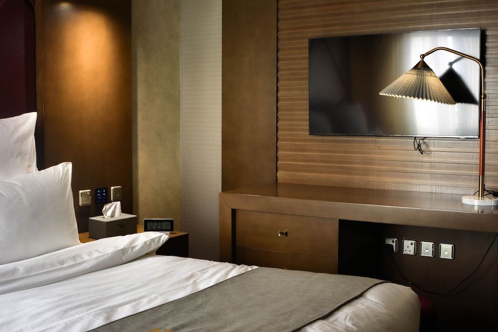 Redwaves Hotel Family Suite 3