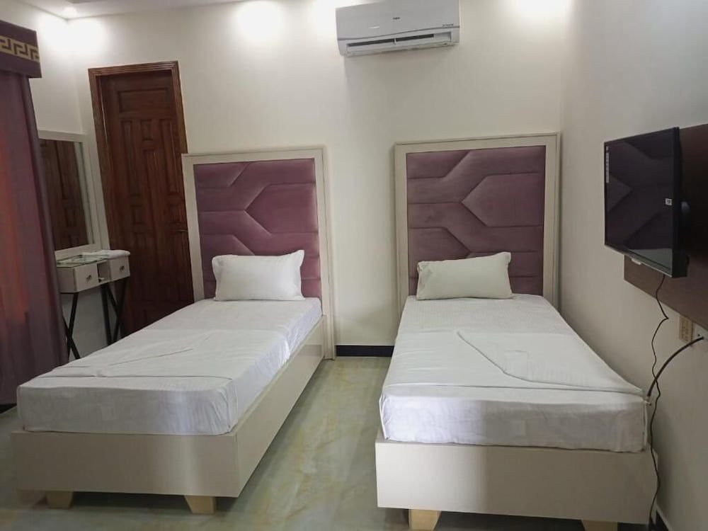 Dove Inn Family Residency Design Double Room 5